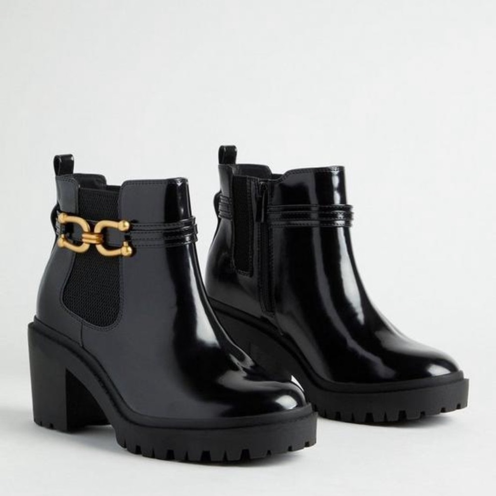 Torrid boots